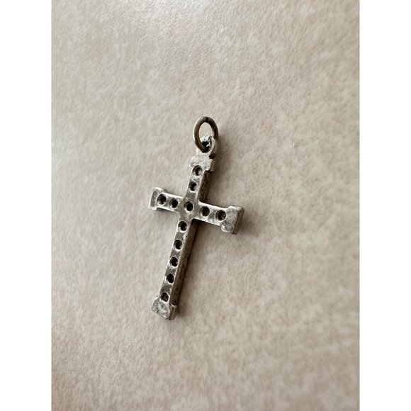 Vintage 12kt white gold filled CZ cubic zirconia cross crucifix pendant charm - Picture 5 of 7